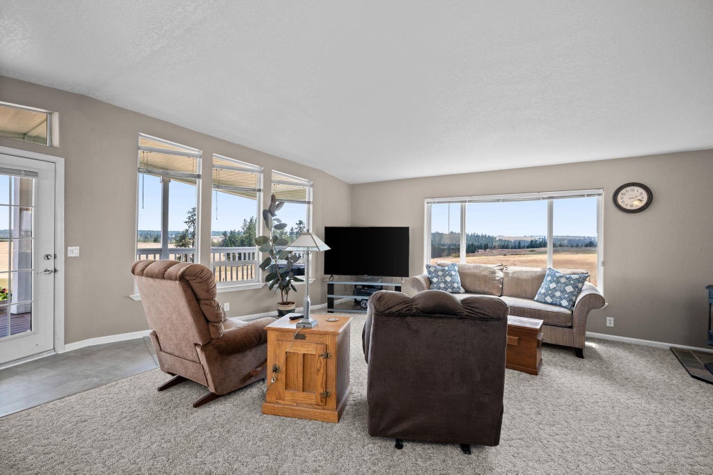Photo of 3511 N Brooks Rd, Medical Lake, WA 99022 (MLS # 202621056)
