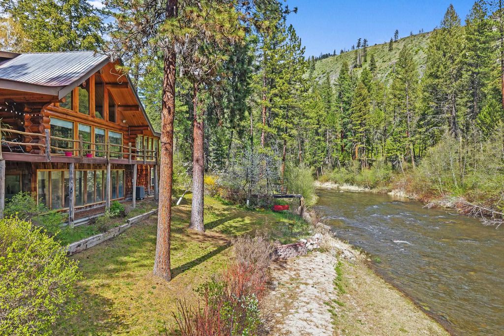 Photo of 12120 21 S Hwy, Other, WA 99140 (MLS # 202616251)
