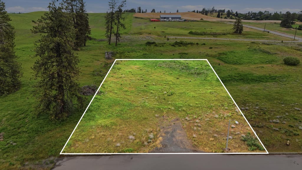 Photo of 1648 Willow St St, Cheney, WA 99004 (MLS # 202623006)