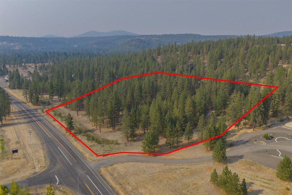 Photo of XXXX WA-291, Nine Mile Falls, WA 99026 (MLS # 202616492)