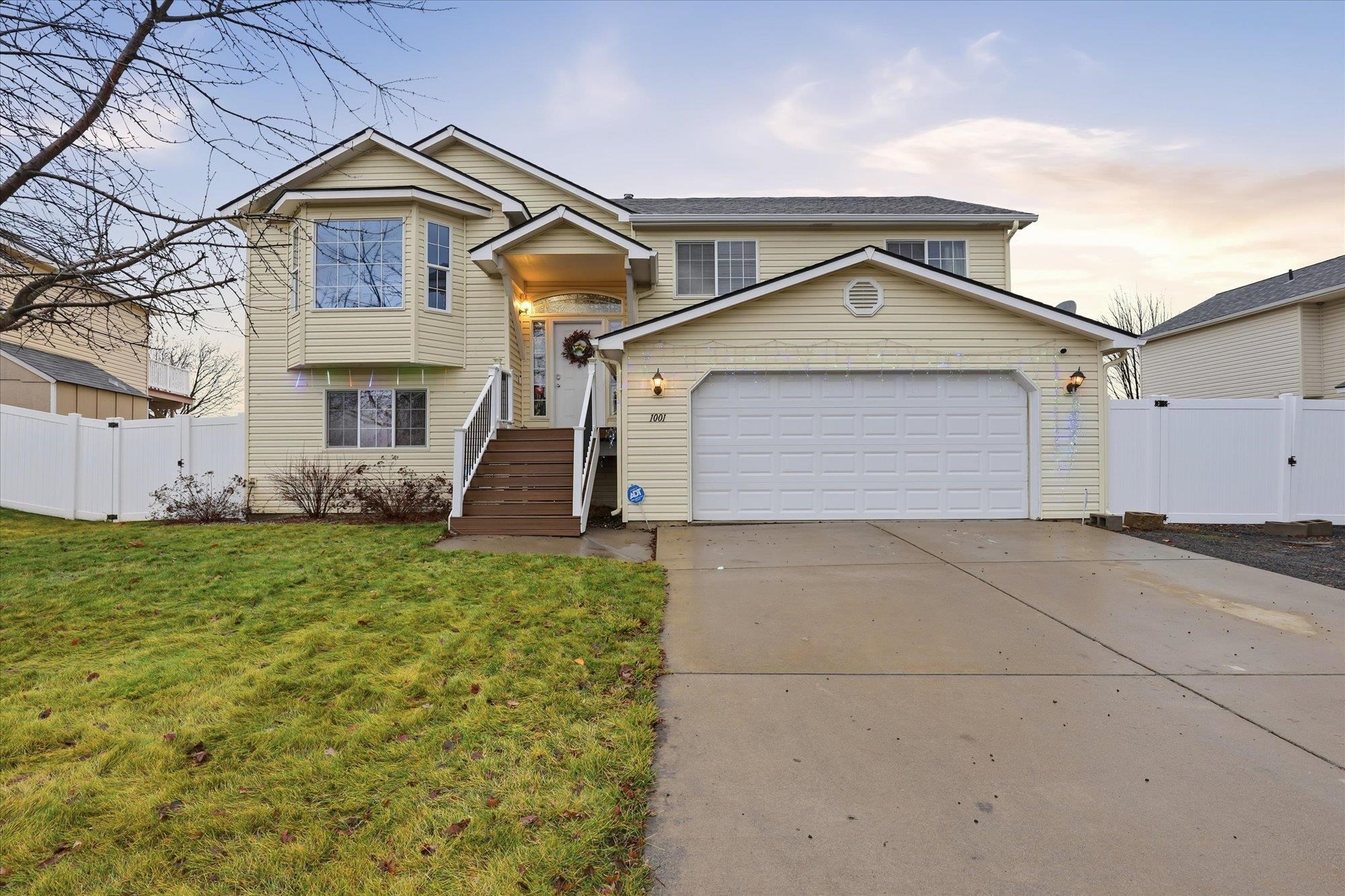 Photo 1 of 46 — 1001 N Wilcox St, Medical Lake, WA 99022