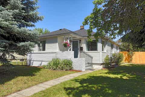 Photo of 4204 N Monroe Rd, Spokane, WA 99205 (MLS # 202619432)