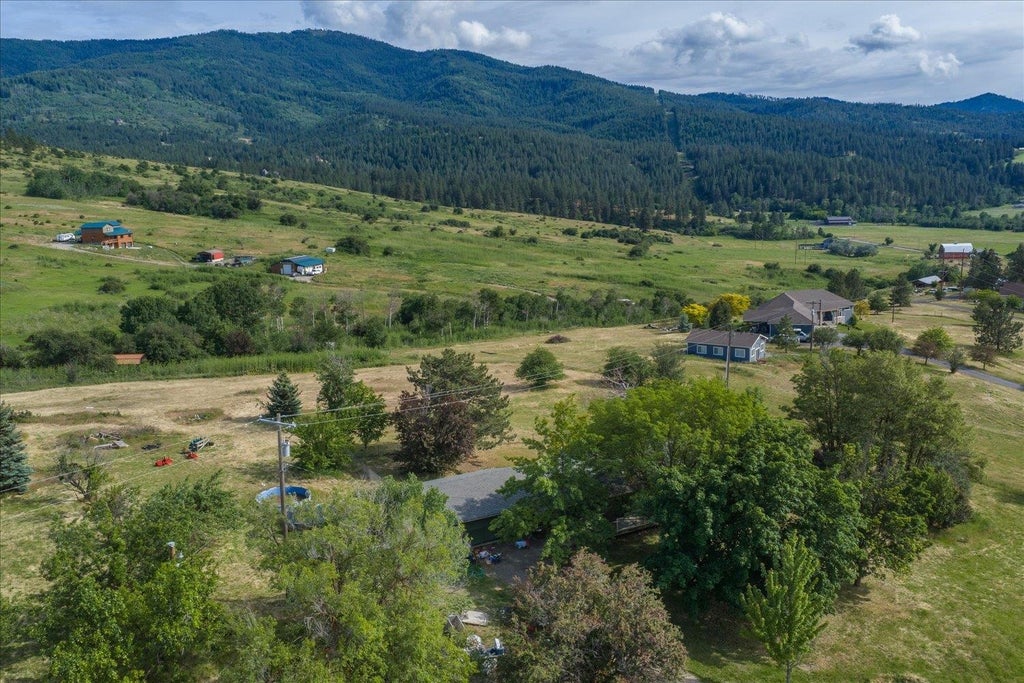Photo of 3615 S Molter Rd, Liberty Lake, WA 99019 (MLS # 202623635)