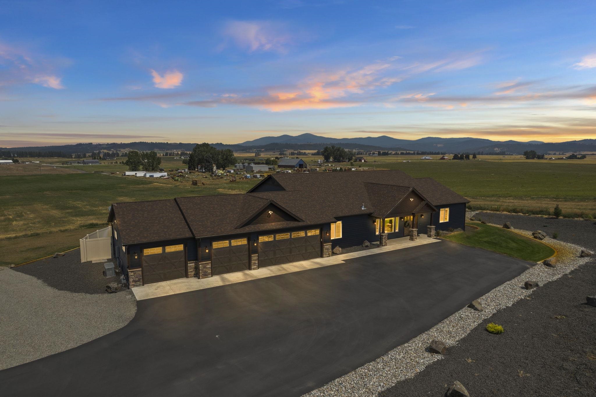 View Mead, WA 99021 house