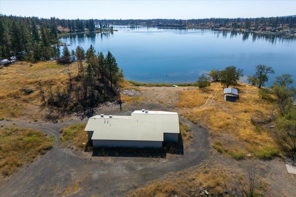 Photo of 9212 S Silver Lake Rd, Medical Lake, WA 99022 (MLS # 202615635)