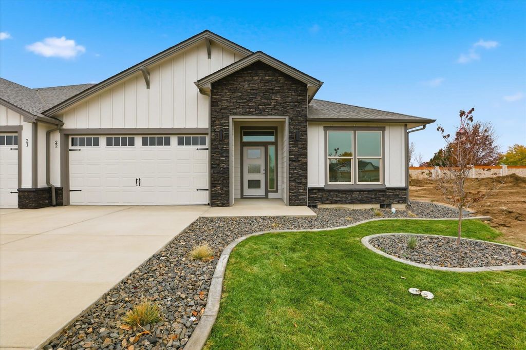 Photo of 1109 - Unit 22 N Country Club Dr, Deer Park, WA 99006 (MLS # 202612281)