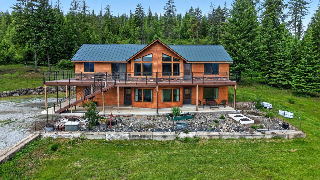 Photo of 13561 Westside Calispel Rd, Usk, WA 99180 (MLS # 202619263)