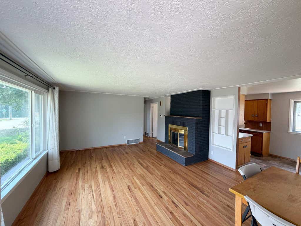 Photo of 4203 N Herald Rd, Spokane, WA 99206 (MLS # 202622101)