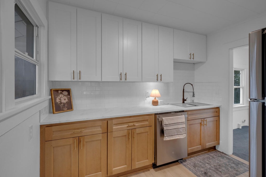 Photo of 2911 W Garland Ave, Spokane, WA 99205 (MLS # 202625655)