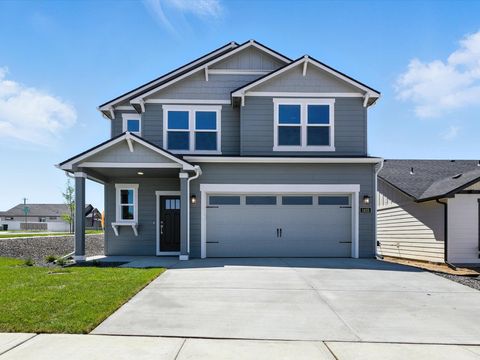 Photo of 1415 W 67th Ave, Spokane, WA 99224 (MLS # 202611020)