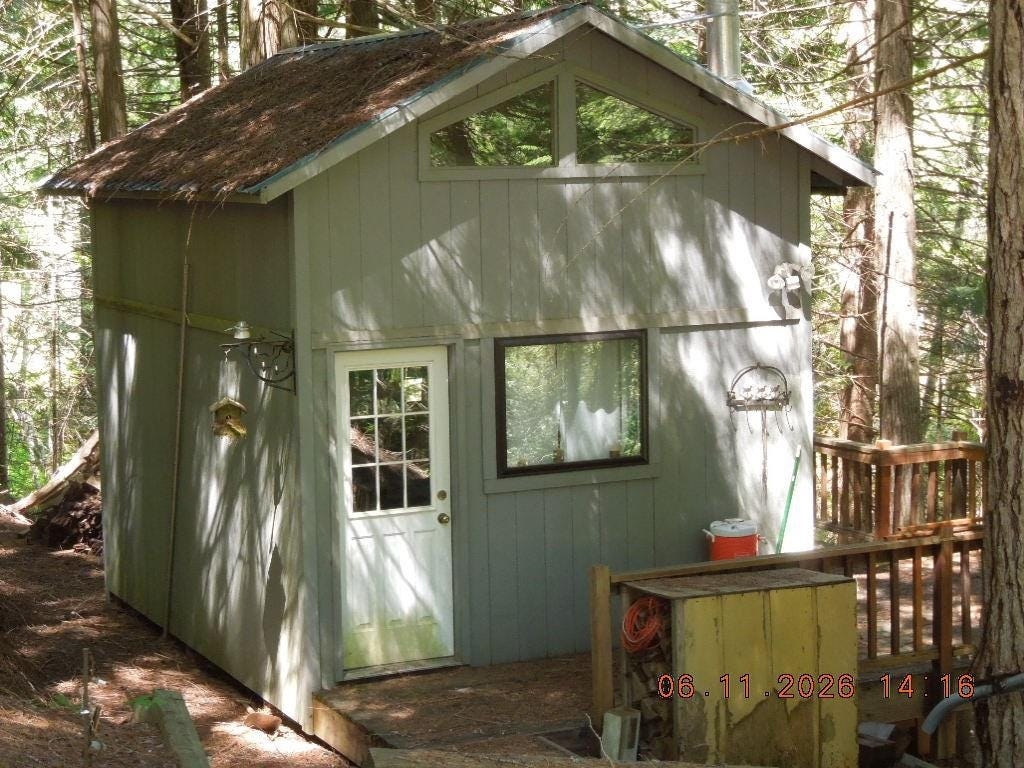 Photo of 11507 S Alpine Fern Ln, Rockford, WA 99030 (MLS # 202619259)