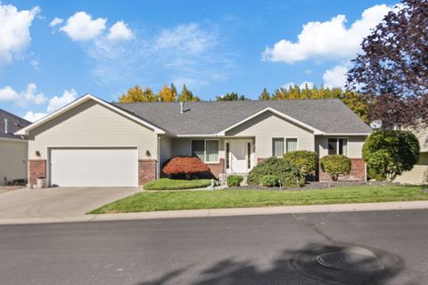 Photo of 4413 E North Glenngrae Ln, Spokane, WA 99223 (MLS # 202525824)