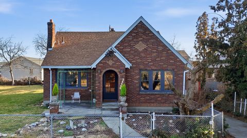 Photo of 5038 E Commerce Ave, Spokane, WA 99212 (MLS # 202612169)