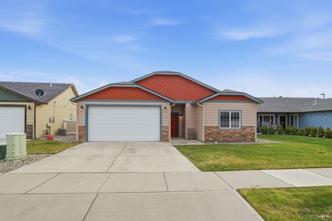 Photo of 16908 E Nora Ave, Spokane Valley, WA 99016 (MLS # 202611571)