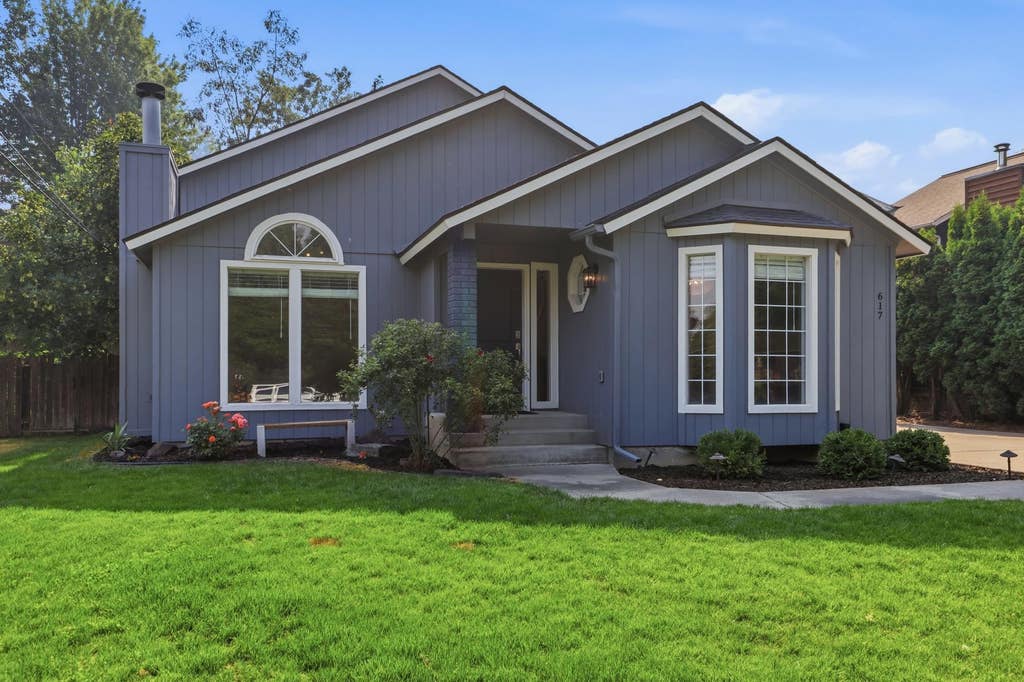 Photo of 617 S F St St, Spokane, WA 99224 (MLS # 202621281)