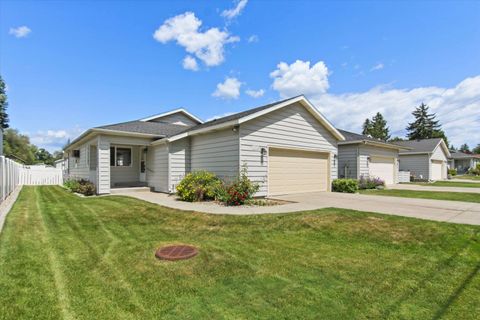 Photo of 11103 E MAIN Ave, Spokane Valley, WA 99206 (MLS # 202611648)