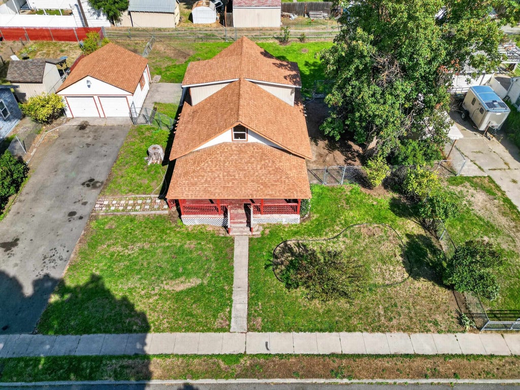 Photo of 1105 E Olympic Ave, Spokane, WA 99207 (MLS # 202624467)