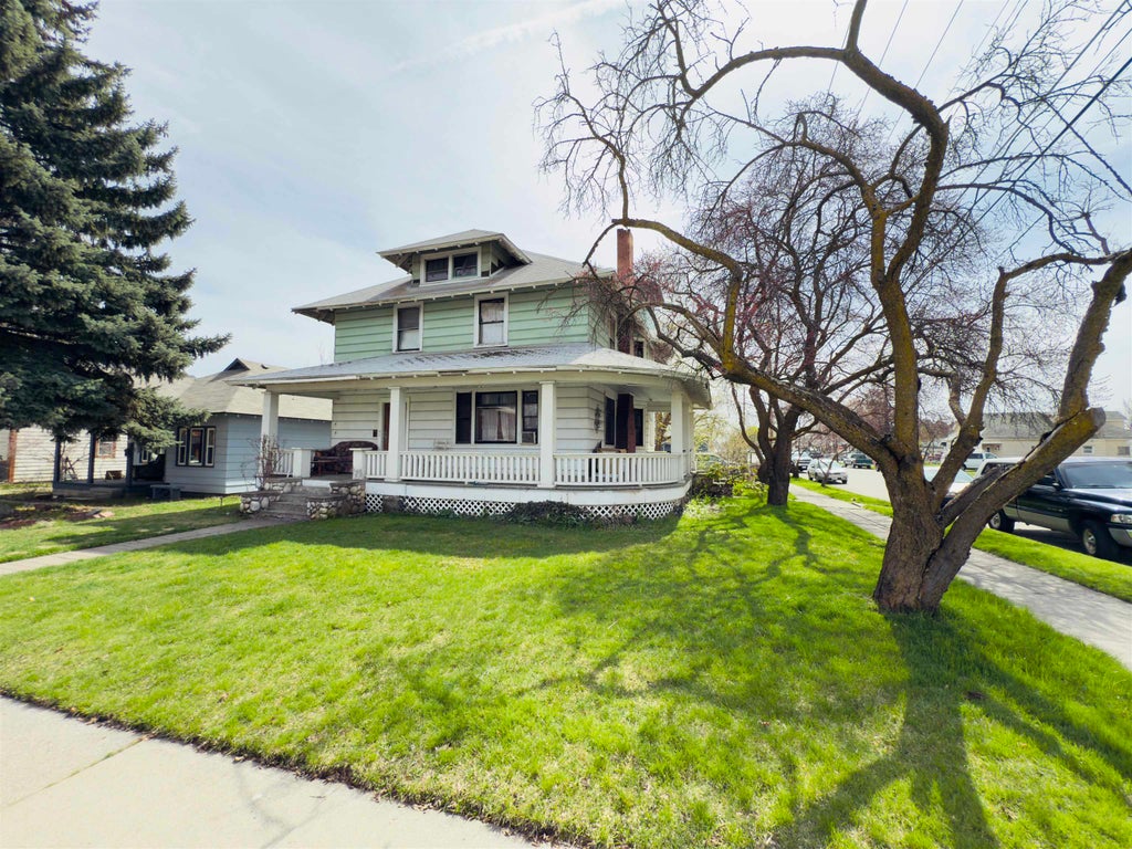 Photo of 4722 N Regal St, Spokane, WA 99217 (MLS # 202625832)