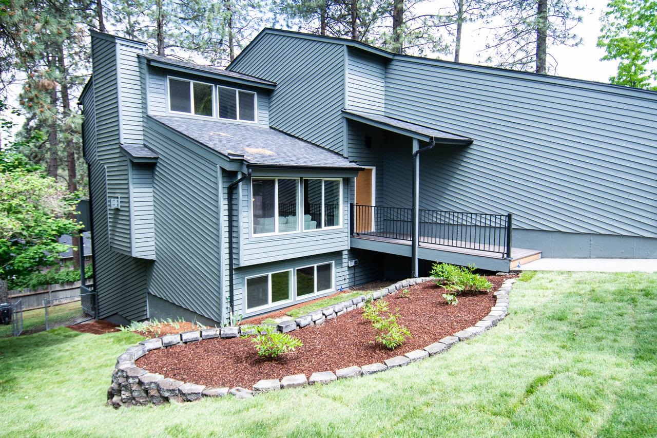 View Spokane, WA 99208 house