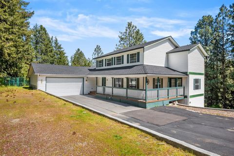 Photo of 6107 S Lochsa Dr, Spokane, WA 99206 (MLS # 202616377)