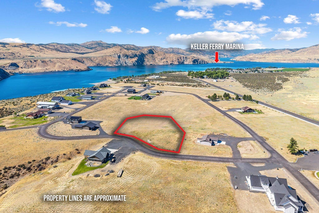 Photo of 44290 N Sanpoil Rd, Wilbur, WA 99185 (MLS # 202619716)
