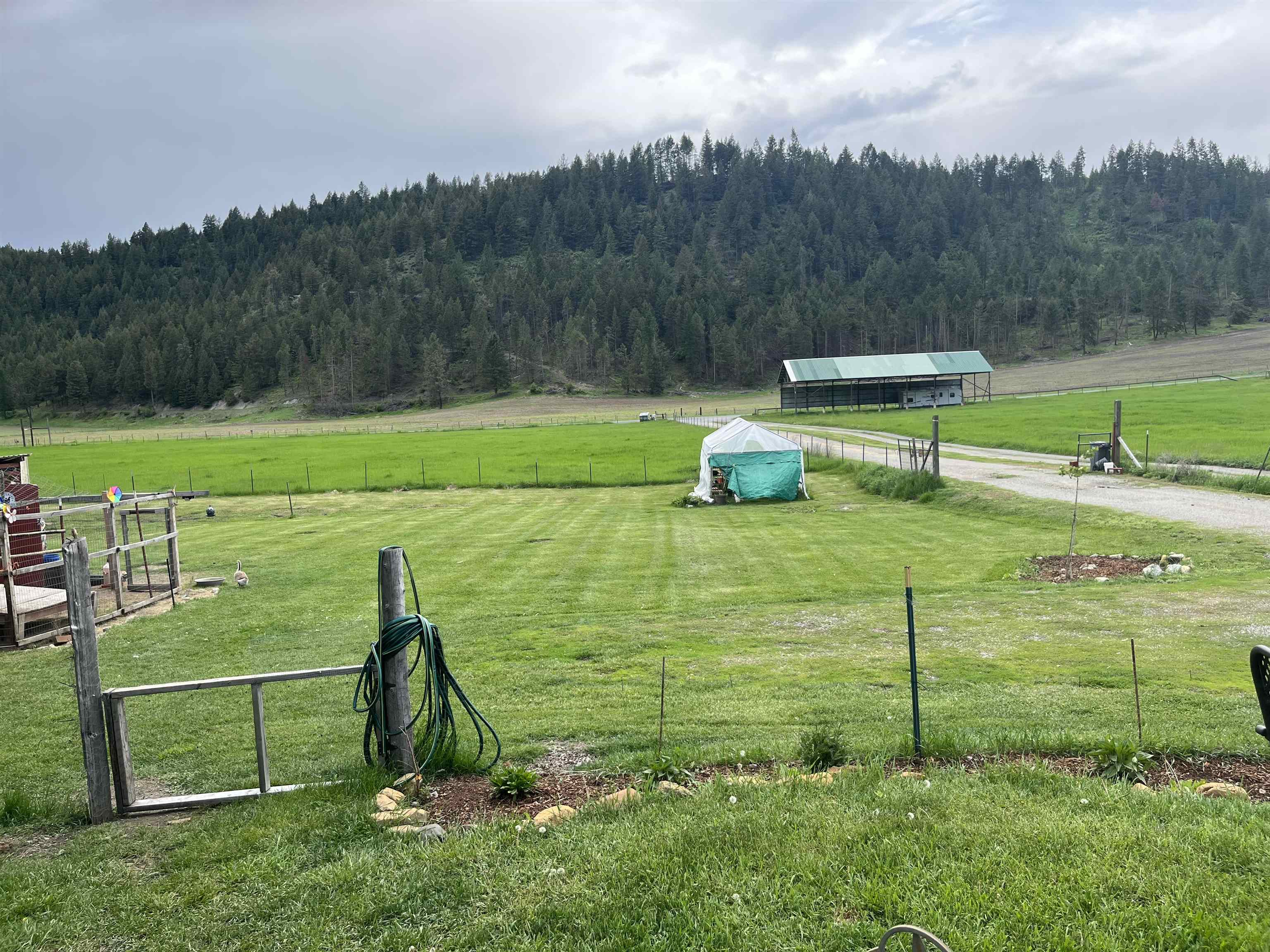 Photo 8 of 30 of 1037 Haller Creek Rd mobile home