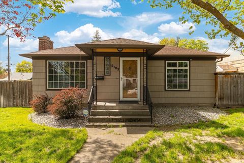 Photo of 5103 N Post St, Spokane, WA 99205 (MLS # 202616311)