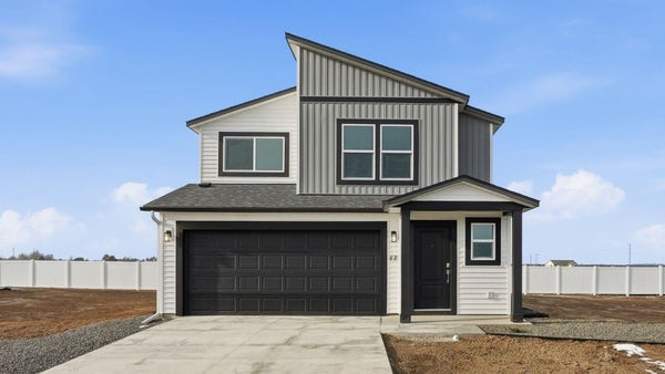 3789 S BLAKE LN, SPOKANE, WA 99206 - Image ae0b1176bd8f5c5f50e06fb2bdf96a52/2578823489