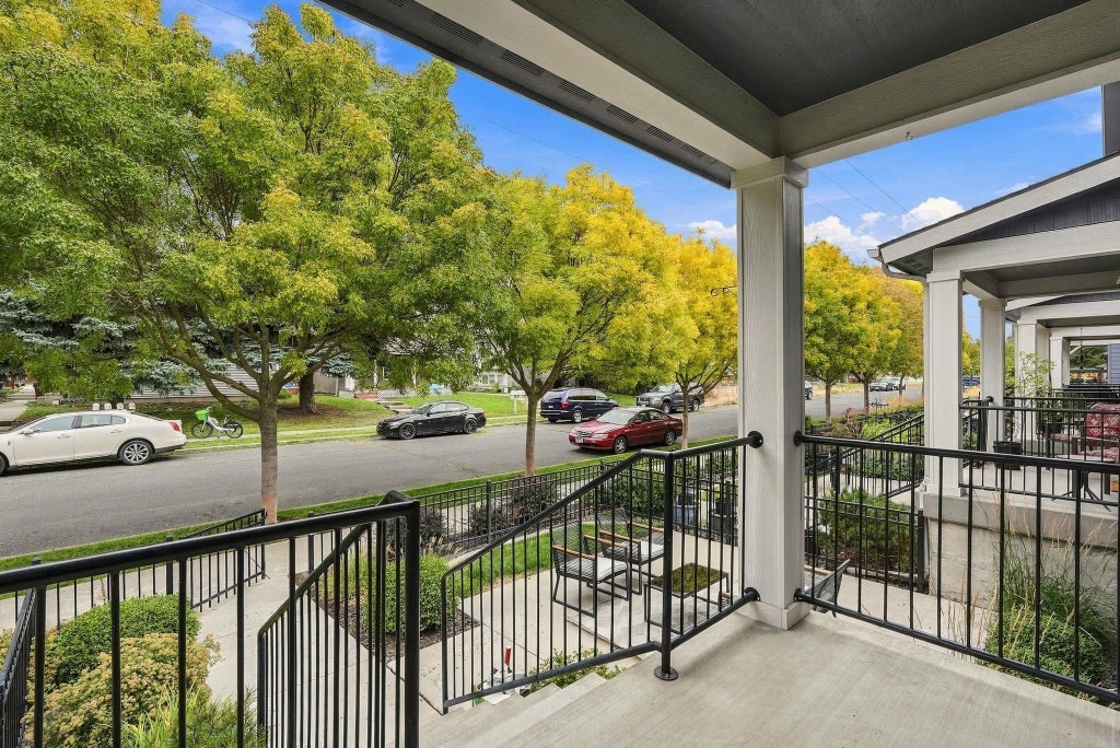 Photo of 2121 W Bridge Ave, Spokane, WA 99201 (MLS # 202624336)