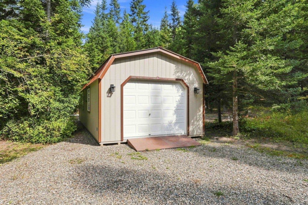 Photo of 28922 N LeClerc Rd, Ione, WA 98139 (MLS # 202624091)