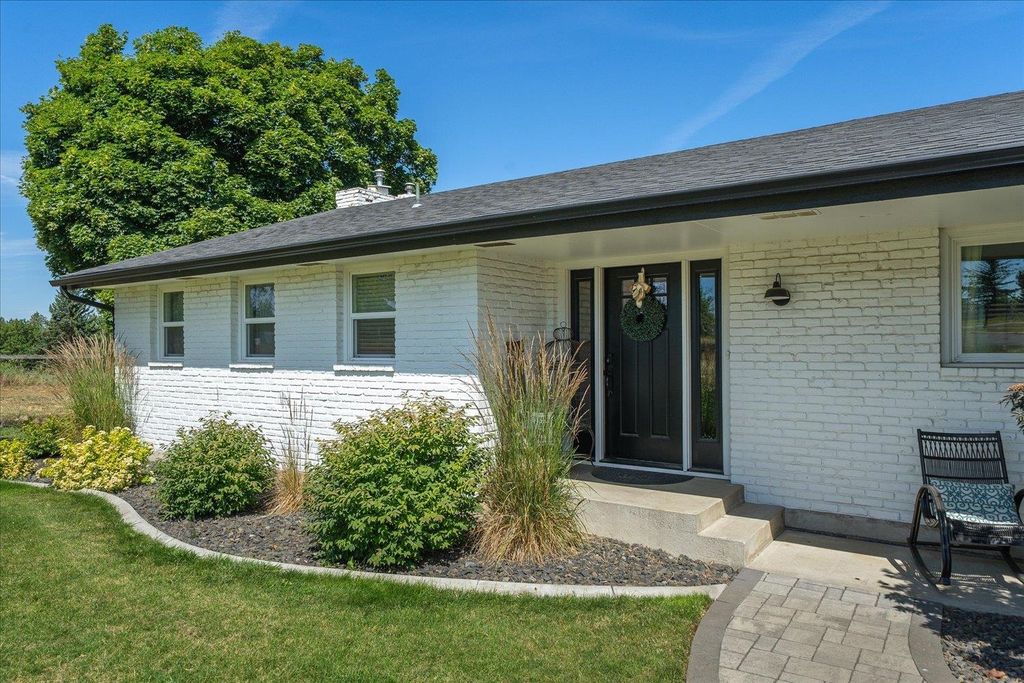 Photo of 9307 E Morgan Rd, Spokane, WA 99217 (MLS # 202525428)