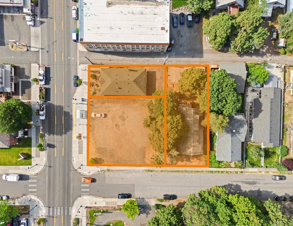 Photo of 1007 W Montgomery Ave, Spokane, WA 99205 (MLS # 202611337)
