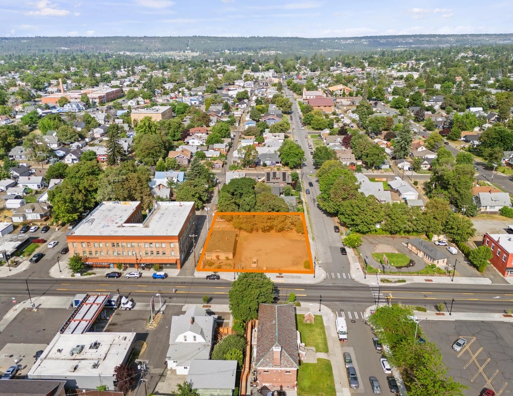 Photo of 1007 W Montgomery Ave, Spokane, WA 99205 (MLS # 202611337)