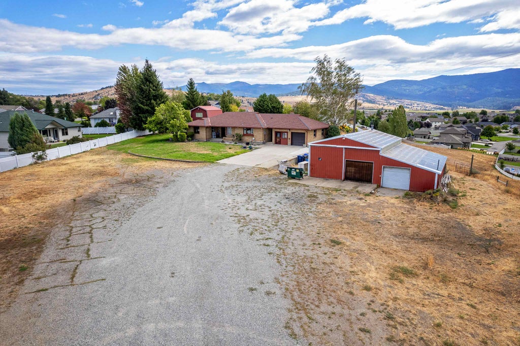 Photo of 1007 S Barker Rd, Greenacres, WA 99016 (MLS # 202623707)