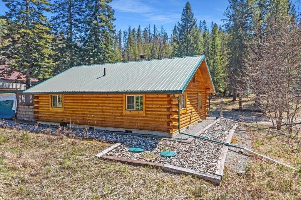 Photo of 3086 Burnt Valley Rd, Chewelah, WA 99109 (MLS # 202616186)