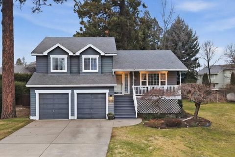 Photo of 5408 S Altamont Ct, Spokane, WA 99223 (MLS # 202613104)