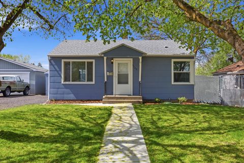 Photo of 5729 N Lindeke St, Spokane, WA 99205 (MLS # 202616090)