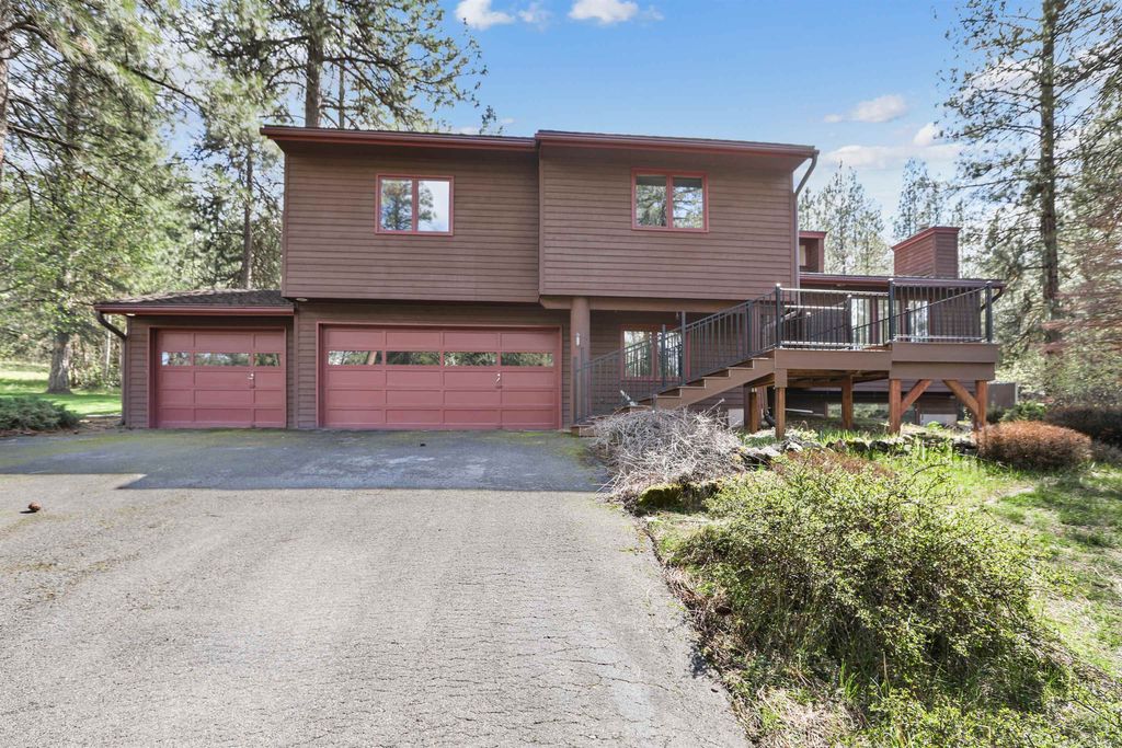 Photo of 15010 E Shelly Ct, Veradale, WA 99037 (MLS # 202615772)