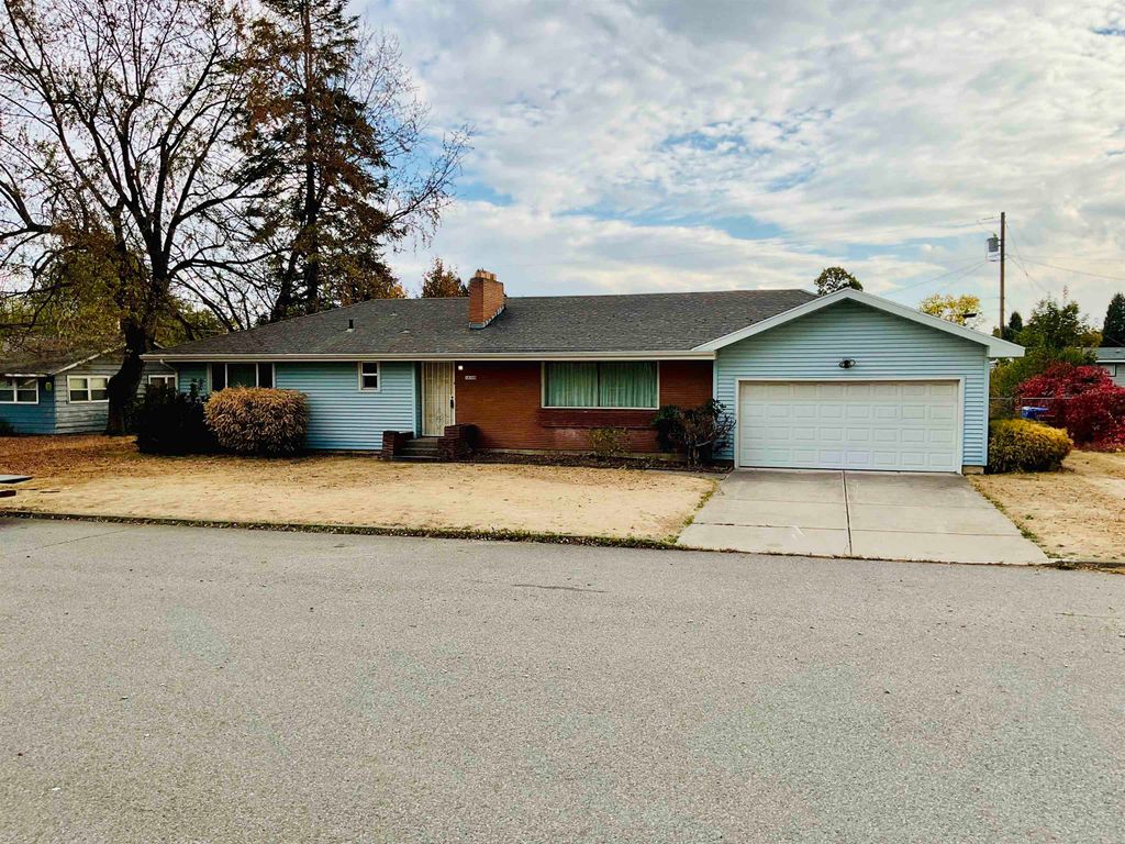 Photo of 14108 E 18TH Ave, Spokane, WA 99037 (MLS # 202525403)