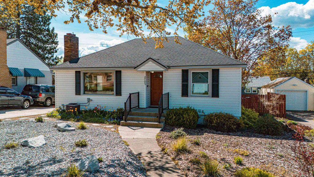 Photo of 2703 W Rockwell Ave, Spokane, WA 99205 (MLS # 202616472)