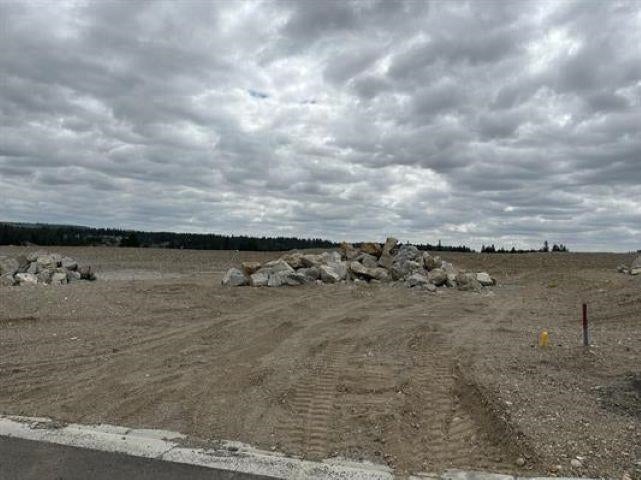 Photo of 30 E Center Ln, Spokane, WA 99208 (MLS # 202527701)