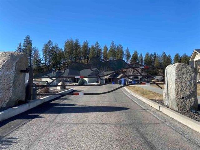 Photo of 30 E Center Ln, Spokane, WA 99208 (MLS # 202527701)