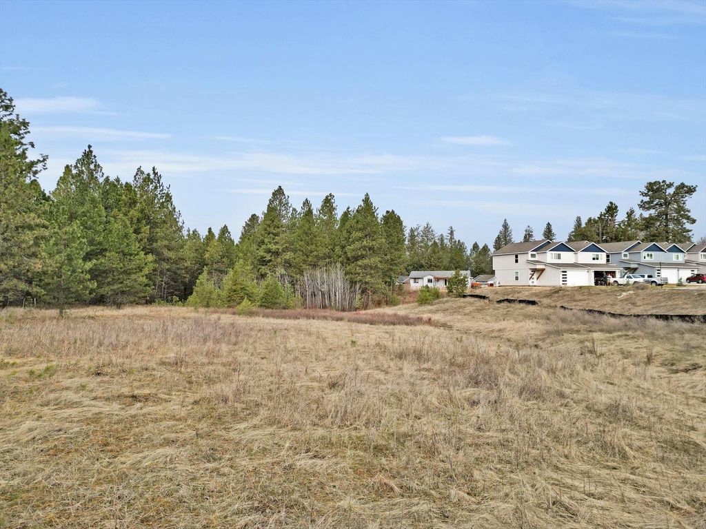 Photo of 8xx E F St, Deer Park, WA 99006 (MLS # 202614961)