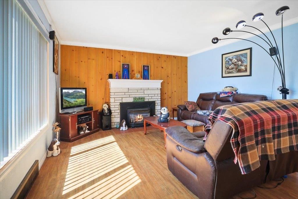 Photo of 8403 E Broadway Ave, Spokane Valley, WA 99212 (MLS # 202616122)