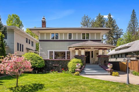 Photo of 1624 S Tacoma St, Spokane, WA 99203 (MLS # 202616954)