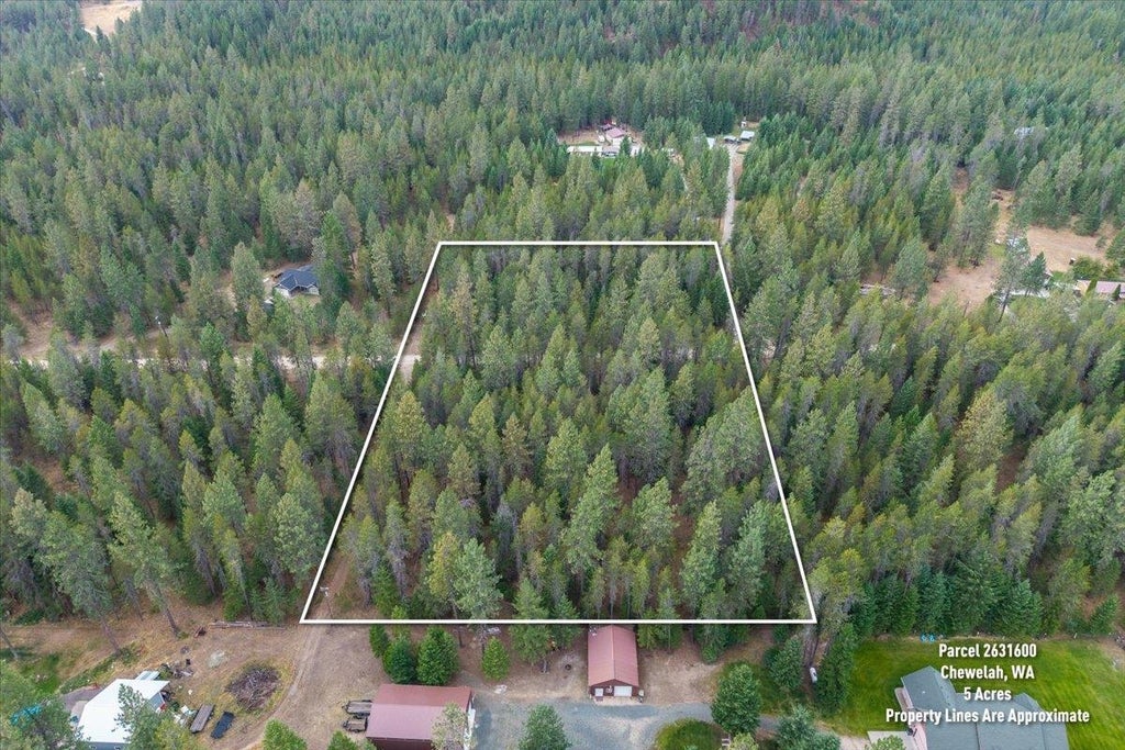 Photo of 2630 ? Golf Course Rd, Chewelah, WA 99109 (MLS # 202623450)