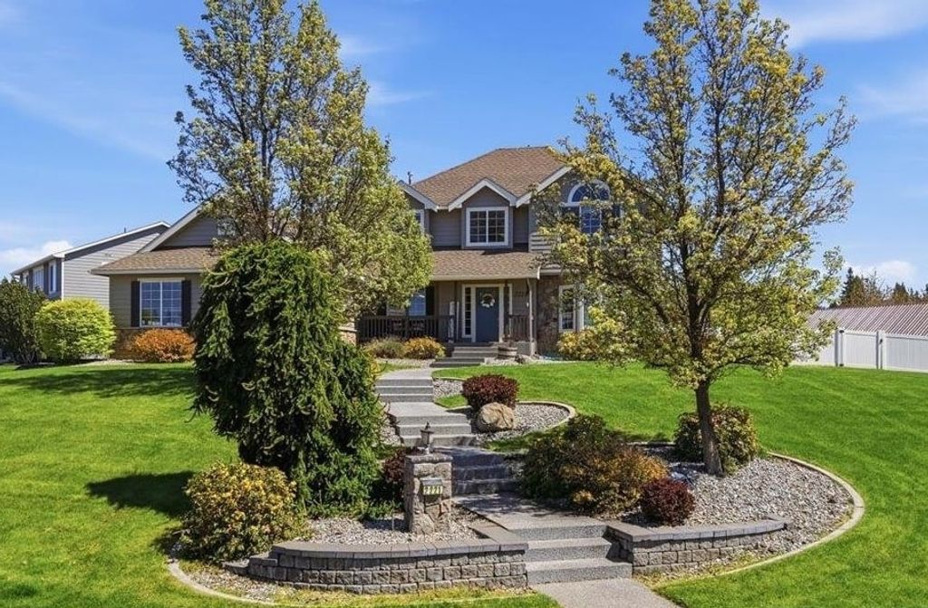 Photo of 2221 S Steen Rd, Spokane Valley, WA 99037 (MLS # 202616569)