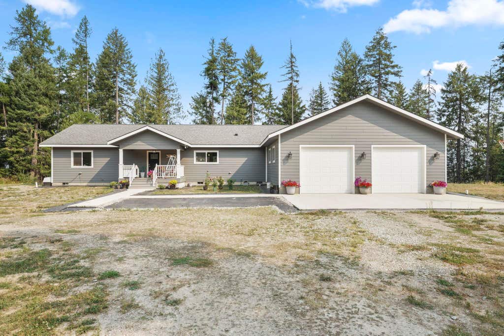 Photo of 150 Apling Ln, Newport, WA 99156 (MLS # 202622925)