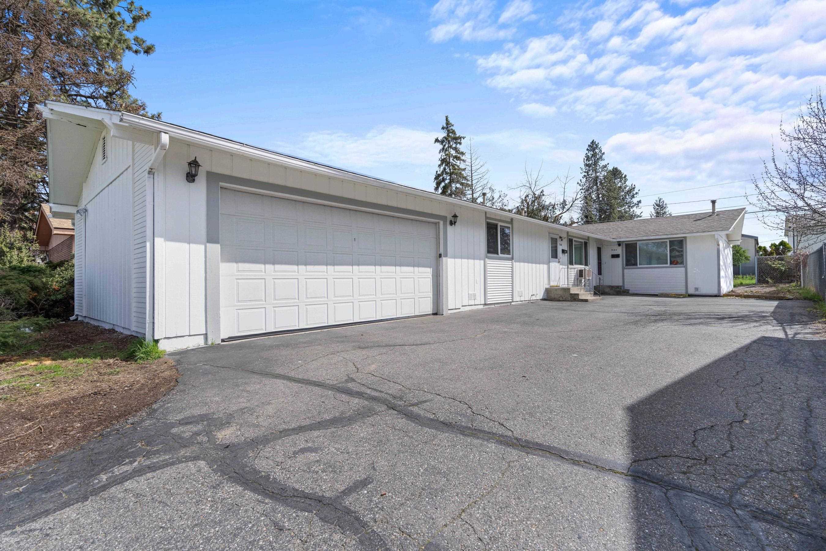 Photo 1 of 32 — 3142 E 31st Ave, Spokane, WA 99223