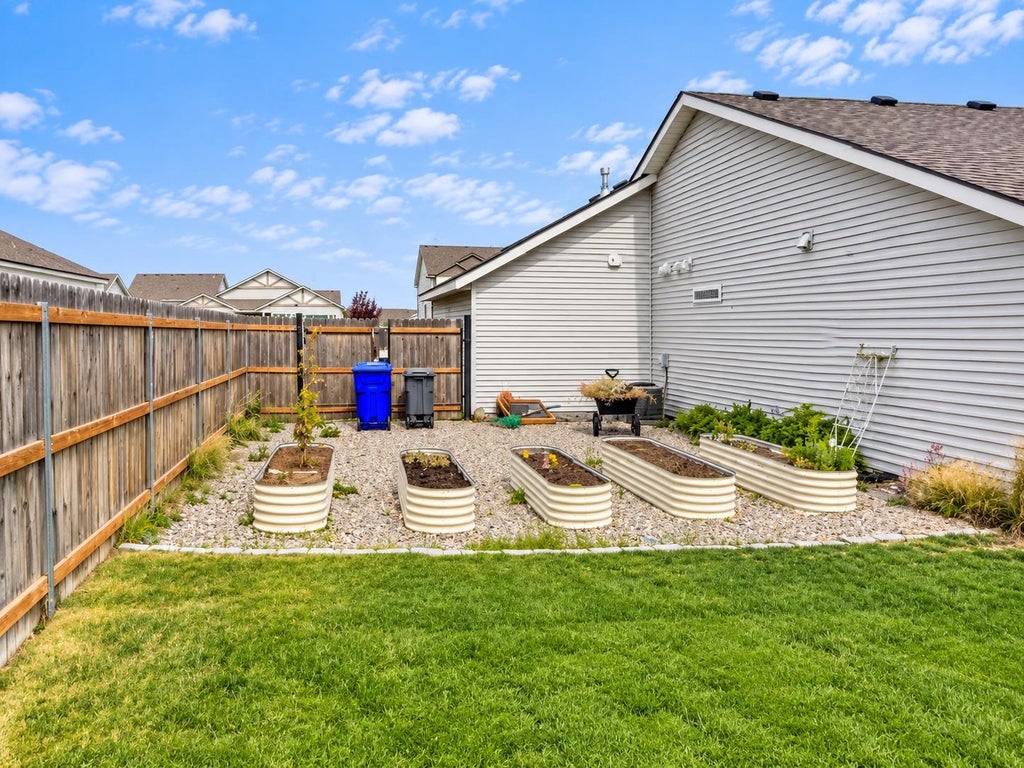 Photo of 13001 W 2 nd Ave, Airway Heights, WA 99001 (MLS # 202625994)
